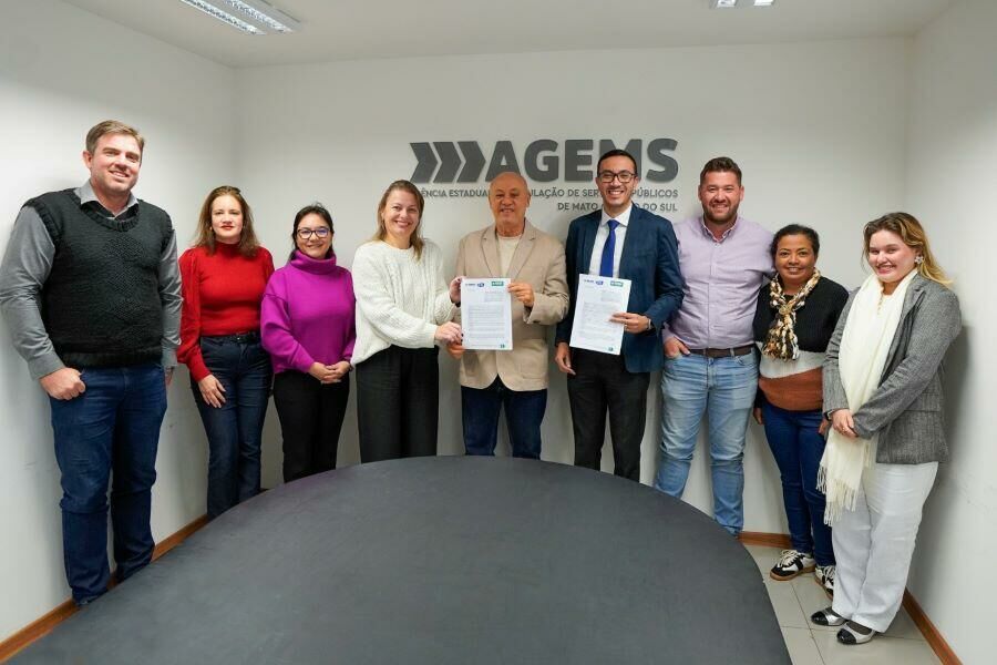 Imagem de compartilhamento para o artigo Prefeito Murilo firma parceria com AGEMS para avançar gestão de resíduos e impulsionar industrialização em Pedro Gomes da MS Todo dia